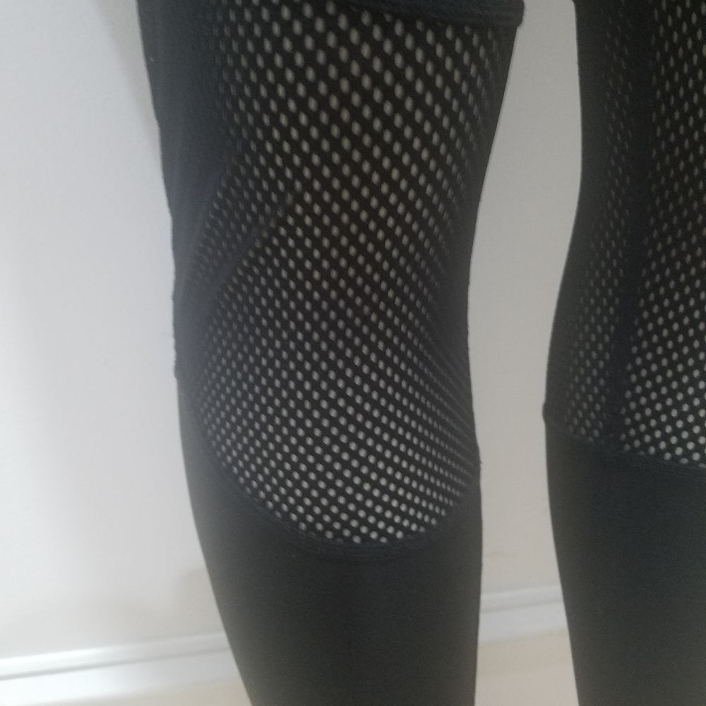 Black Mesh Leggings - Picture 3 of 4